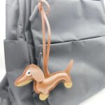 Llavero Eco Cuero Perro Dachshund Salchicha Charm Marrón - Imagen 7
