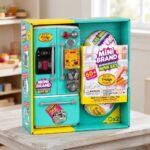 Kit De Nevera Mini Brands Con 2 Bolas De Juguete Sorpresa Turquesa